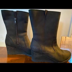 UGG leather mid calf wedge waterproof bootie 7.5